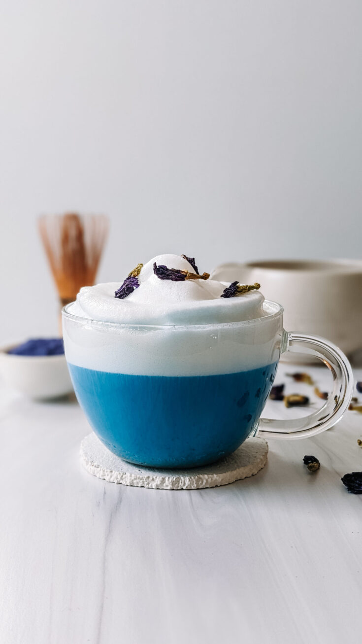 Butterfly Pea Tea Latte – Simplistically Living